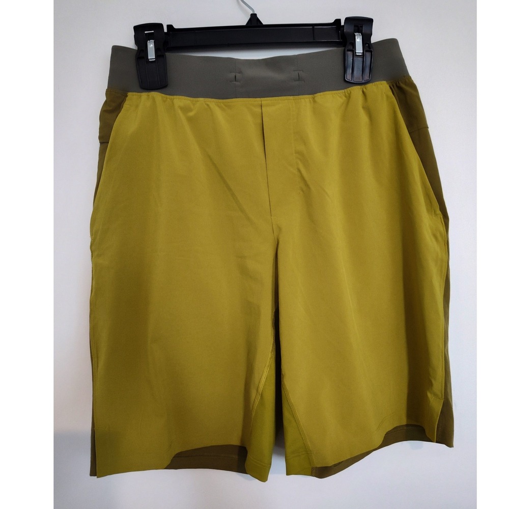 Lululemon Mens Pace Breaker Athletic Shorts Olive Yellow Size Medium M
